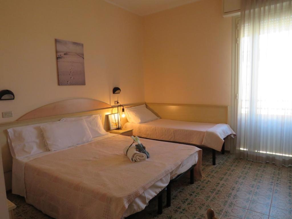 Hotel Primula Cesena Bagian luar foto
